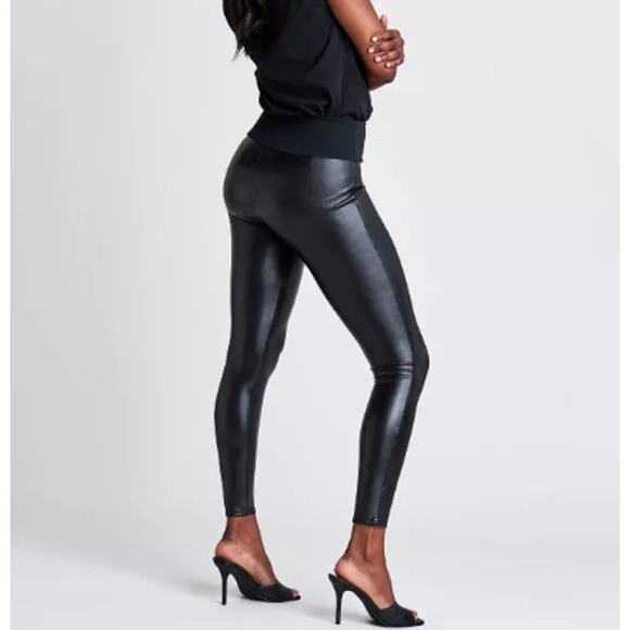 Spanx Assets All Over Faux Leather Vegan Leggings Pants - Picture 1 of 9
